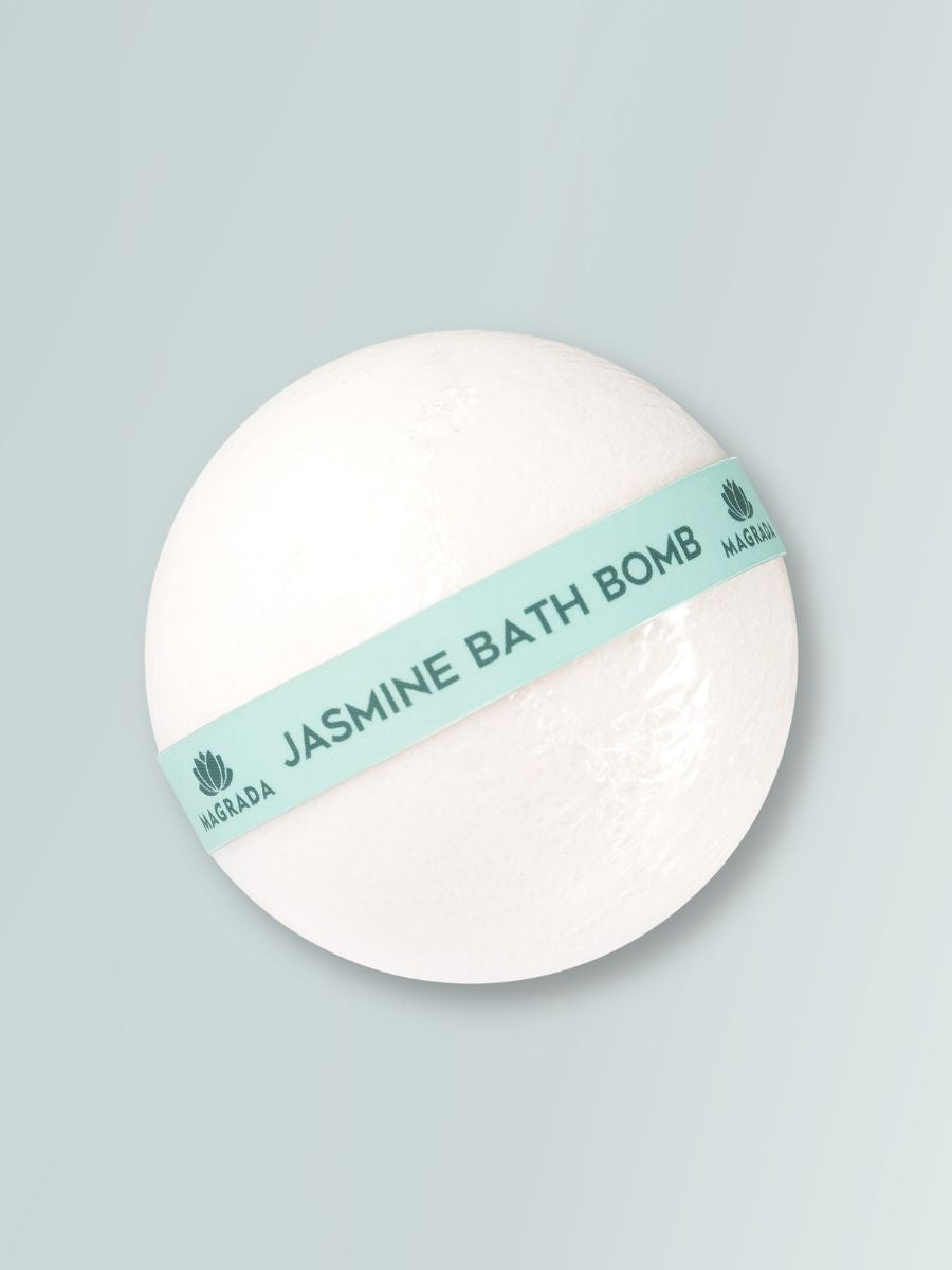 Magrada Organic Cosmetics jasmine bath bomb set with white spherical bath bomb and blue label